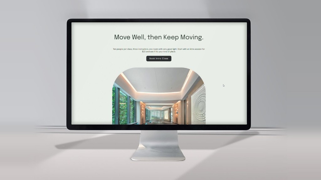 Homepage of a studio site with a $25 intro class call to action.